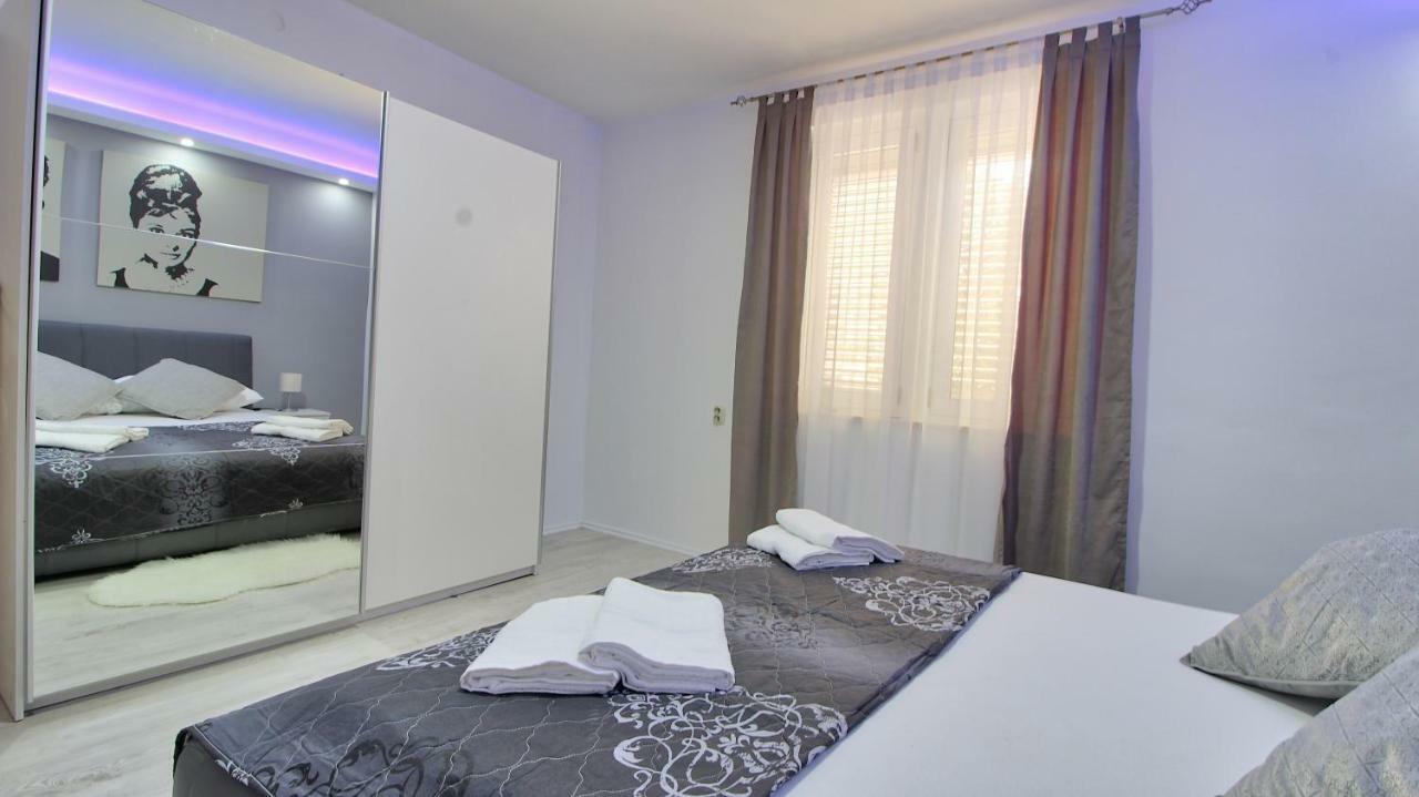 Apartment Marino Макарска Экстерьер фото